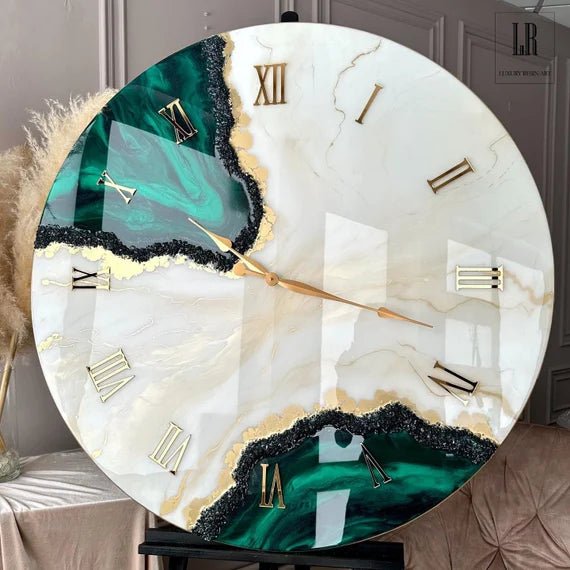 Exploring the Vibrant World of Resin Colors for Wall Clocks